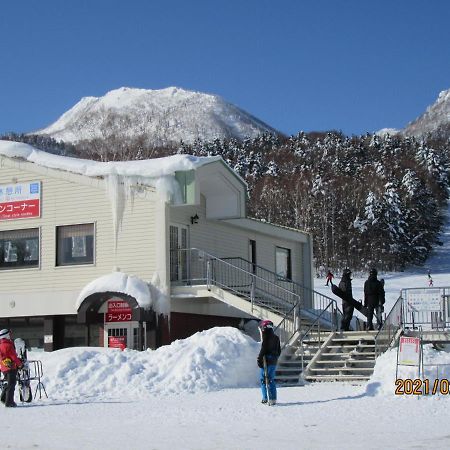 民宿むつかり（六雁） 富良野市 エクステリア 写真