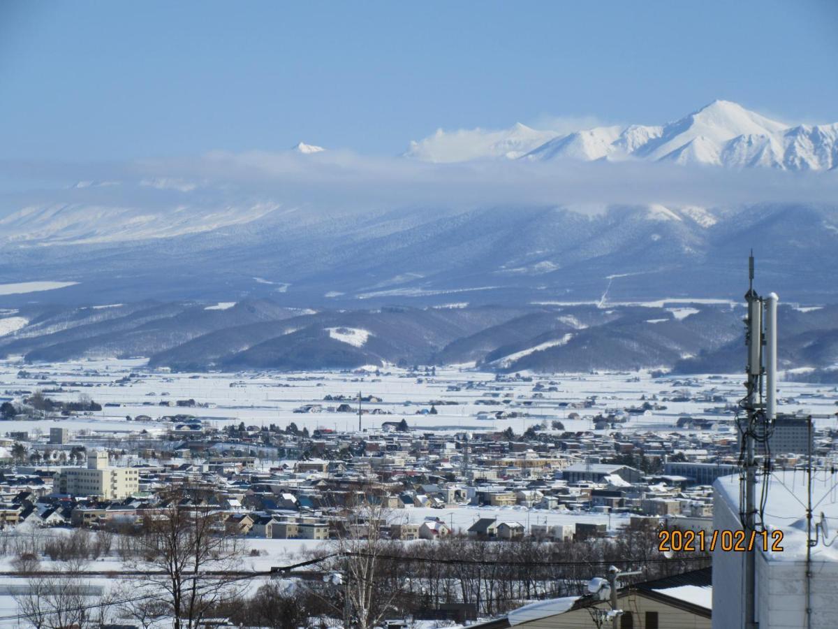 民宿むつかり（六雁） 富良野市 エクステリア 写真