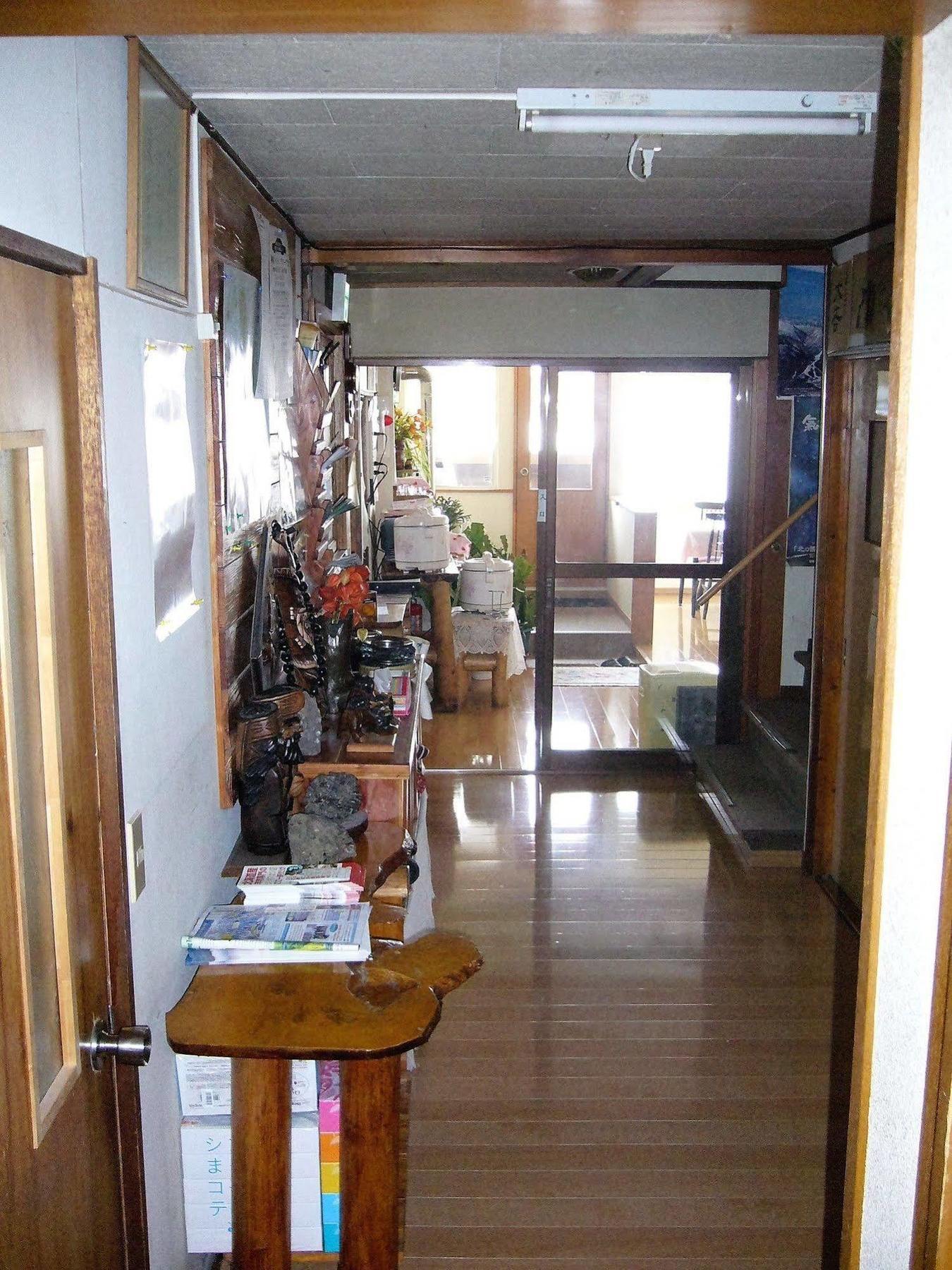 民宿むつかり（六雁） 富良野市 エクステリア 写真